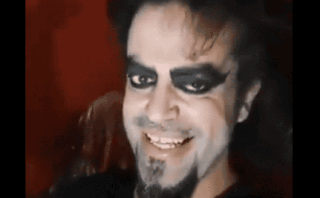 ” إبليس” السعودي watanserb.com