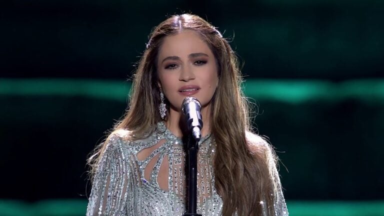 فنانة “وين الملايين” جوليا بطرس تُخرس أفيخاي أدرعي بعد تهنئته لها بـ”عيد ميلادها” جوليا بطرس watanserb.com