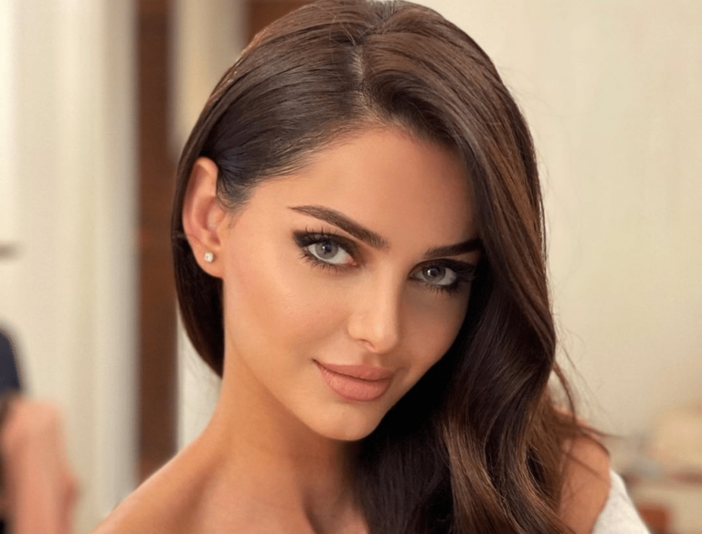 عارضة الأزياء الإيرانية ماهلاغا جابري watanserb.com