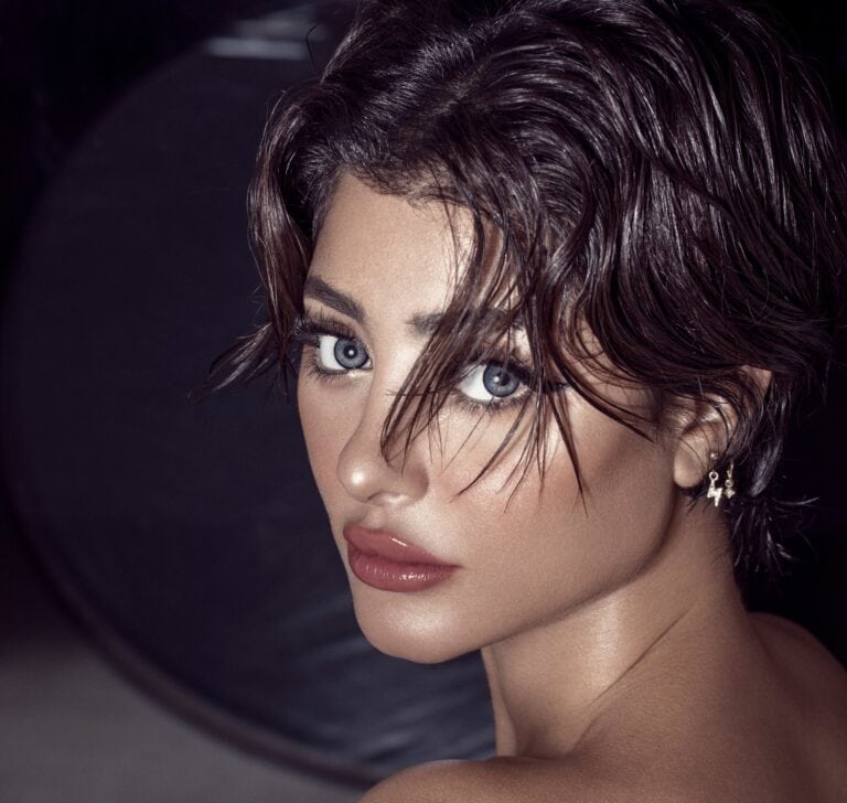 غدير سلطان watanserb.com