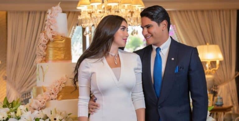 فستان ياسمين صبري في عقد قرانها على أبو هشيمة watanserb.com