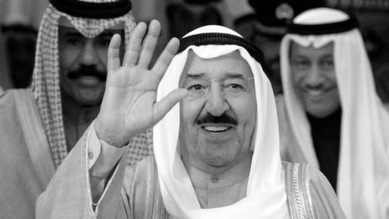 “شاهد” فيديو لأمير الكويت الراحل يتحدث فيه عن زوجته التي رفض الزواج بعد موتها وهذا ما قاله أمير الكويت الشيخ صباح الاحمد watanserb.com