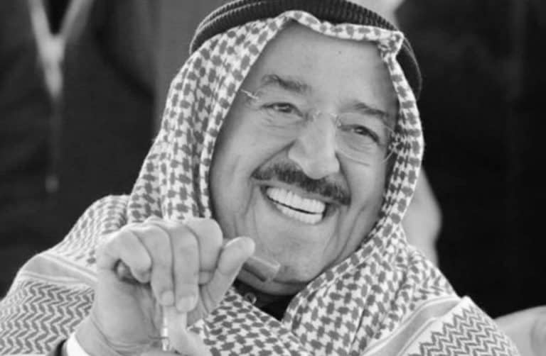 امير الكويت الراحل صباح الاحمد الجابر الصباح watanserb.com