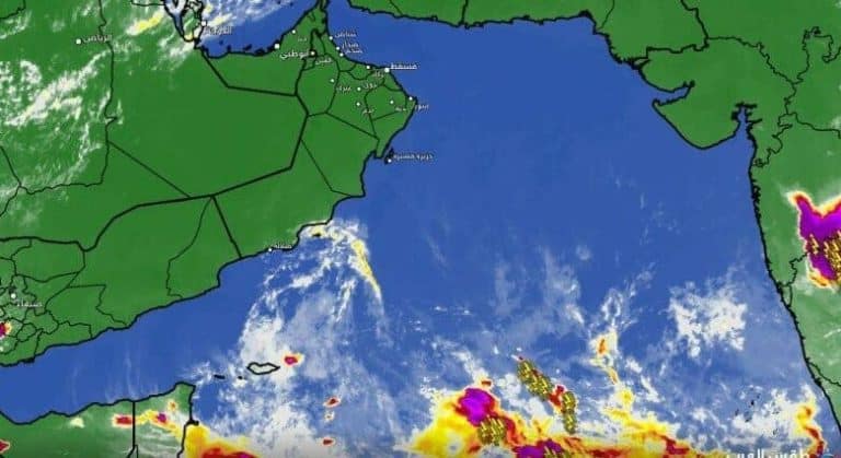 أرصاد سلطنة عمان تحذر المواطنين في هذه المحافظات على وجه التحديد من يوم الاثنين الارصاد العمانية - أرصاد سلطنة عمان watanserb.com