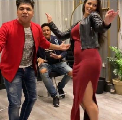 “انتي معلمة”.. “شاهد” الراقصة لورديانا “ولعتها” مع حمو بيكا وعمر كمال اللذان لم يتمالكا نفسيهما أمام دلعها! الراقصة لورديانا watanserb.com