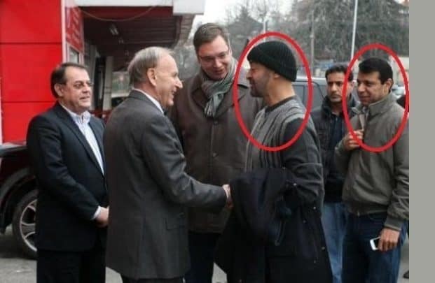 العتال محمد دحلان خلال مرافقة محمد بن زايد watanserb.com