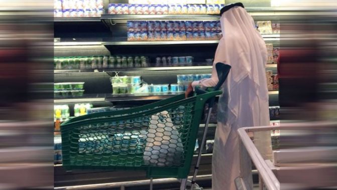 قطريون يشيدون بحملة دعم المنتجات التركية في متجر شهير بالدوحة وسط إقبال كبير المنتجات التركية في قطر watanserb.com