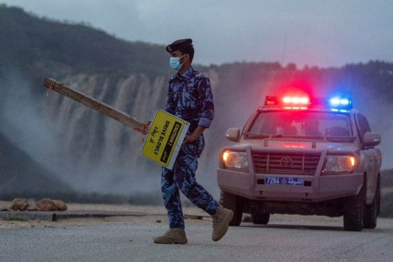 الديوان السلطاني في عُمان يصدر بيانا عن صحة السلطان قابوس ويطمئن watanserb.com