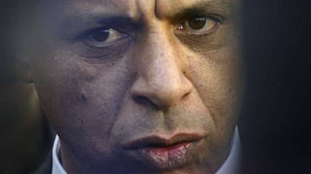 “أصلي لأجله”.. دحلان “صبي” ابن زايد ومهندس التطبيع متأثر لوضع عريقات وهذا ما قاله عن “الخبز والملح” محمد دحلان watanserb.com