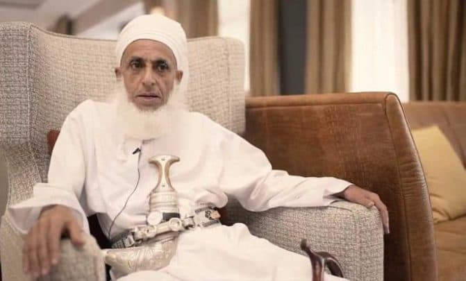 مفتي سلطنة عمان يعلق على قضية زوينة الهنائي watanserb.com