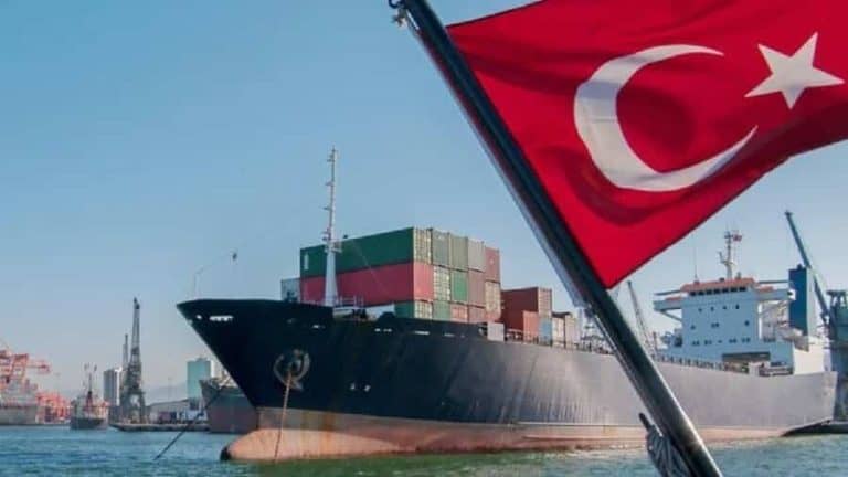 ما رأي “آل مرخان وآل طقعان”؟.. صادرات تركيا تسجل أعلى معدل شهري خلال أكتوبر و”لطم” بالرياض وأبوظبي الصادرات التركية watanserb.com