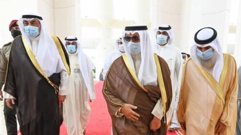 الكويت watanserb.com