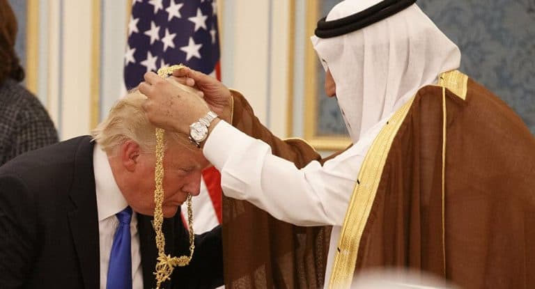 الملك سلمان و ترامب watanserb.com