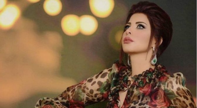 “أول ما شطحت نطحت”.. “شاهد” شمس الكويتية تُغضب السعوديين بملابسها الفاضحة في الرياض! شمس الكويتية watanserb.com