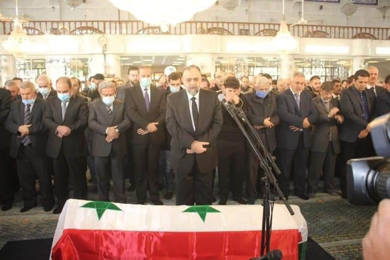 صلاة الجنازة على وليد المعلم watanserb.com