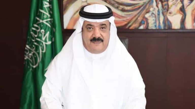 “سيرمونكم على قارعة الطريق”.. “شاهد” عضو شورى سعودي يثير سخرية واسعة في رسالة تحذيرية للفتيات السعوديات! عبد الله الفوزان عضو مجلس الشورى السعودي ونائب أمين عام مركز الملك عبدالعزيز للحوار الوطني watanserb.com