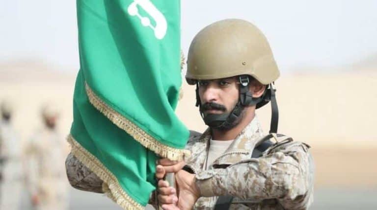 فضيحة كبيرة تهز وزارة الدفاع السعودية .. تورّط فيها 51 شخصاً على الأقلّ!! فضيحة فساد تهز وزارة الدفاع السعودية watanserb.com