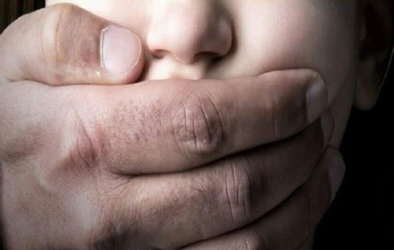 مواطن كويتي ينجح في thwart محاولة اختطاف طفل مصري من قبل وافد عربي في المنقف اختطاف طفل watanserb.com