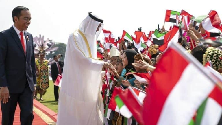 الامارات واندونيسيا watanserb.com