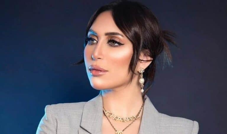 “شاهد” المقطع الذي نشرته الفاشینیستا الكويتية الدكتورة خلود وحذفته بعد دقائق وأثار ضجة واسعة! الدكتورة خلود تحذف فيديو استعرضت فيه شكلها بعد عملية تجميل watanserb.com