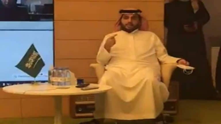 “رجعت الرياض”.. تركي آل الشيخ فاق من الغيبوبة فجأة على مهرجان الموسيقى “ميدل بيست”! | القصة الكاملة تركي آل الشيخ watanserb.com