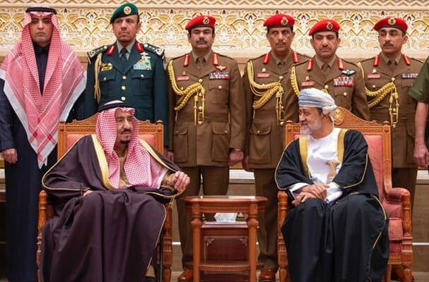 سلطنة عمان مرشحة للتطبيع مع إسرائيل بعد المغرب والسعودية تسعى لخطوات مماثلة تقرير عبري يدعي ان سلطنة عمان ستعلن التطبيع مع اسرائيل بعد المغرب watanserb.com