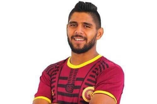 لاعب سيراميكا شادي حسن