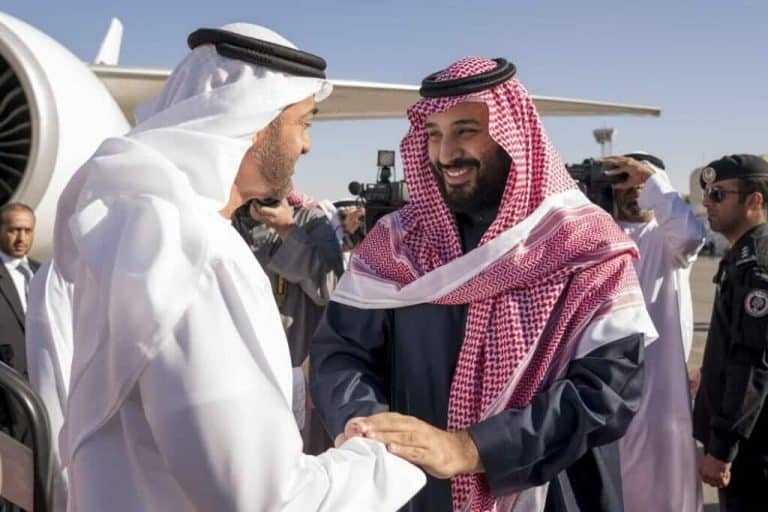 التخطيط يجري في غرف مظلمة.. “ابن سلمان” و”ابن زايد” يحيكان مخططاً جديداً لعمل عسكري ضد قطر | القصة الكاملة محمد بن زايد يحاول إفشال المصالحة الخليجية watanserb.com