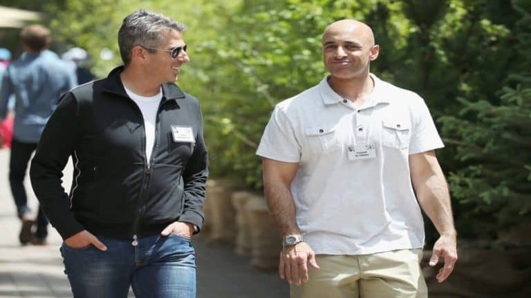 يوسف العتيبة watanserb.com