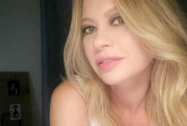 الممثلة الإيطالية آنا فالشي تفي بوعدها وتنشر صورة جريئة لها watanserb.com