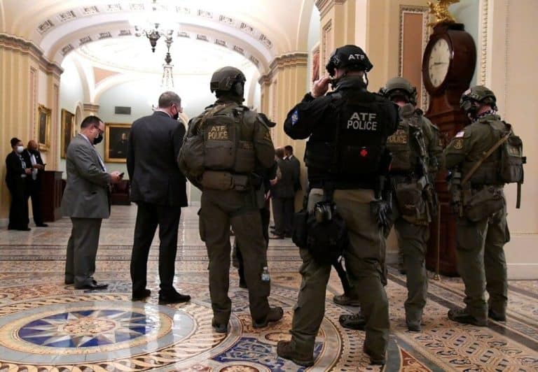 الجيش الامريكي في الكونجرس watanserb.com