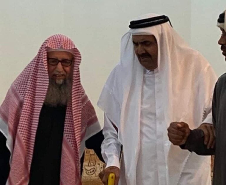 وفاة الشيخ معجب بن درع الدوسري تحزن الأوساط في قطر ويدفن بعد صلاة العصر في معيذر الجنوبي وفاة الشيخ معجب درع الدوسري تحزن القطريين watanserb.com