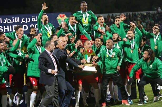 فريق الوحدات الأردني والتتويج باللقب watanserb.com