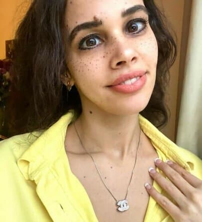 نور ابنة عمرو دياب