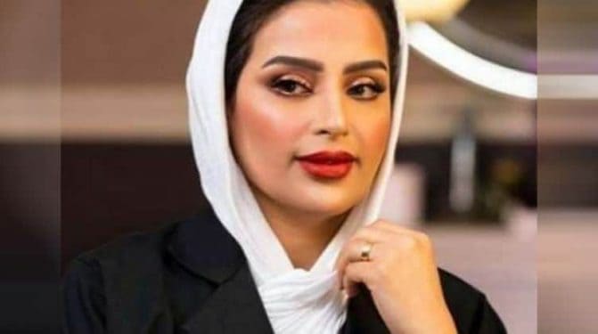 بعدما سرقت زوج صديقتها.. السعودية هيون الغماس تتحدث عن “ليلة الدخلة” وفائدة الإضاءة الخافتة! هيون الغماس watanserb.com