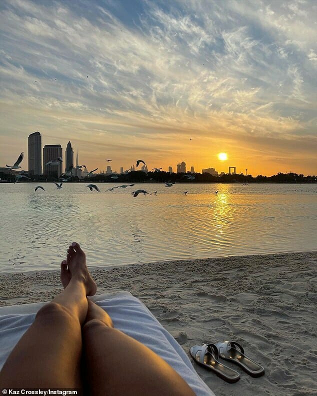 كاز كروسلي في دبي