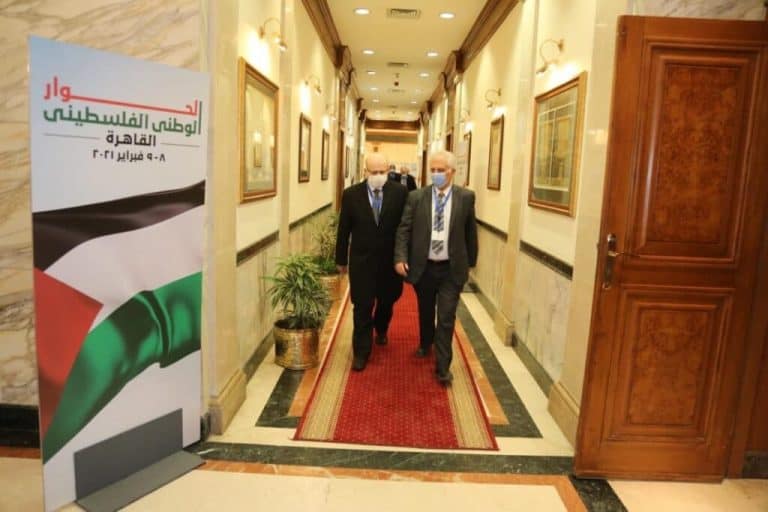 صحيفة تكشف كواليس حوار الفصائل الفلسطينية بالقاهرة watanserb.com