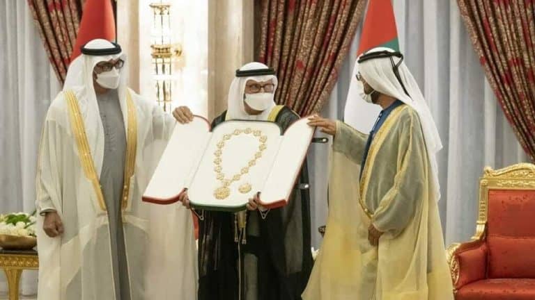 هل أبعد السرطان أنور قرقاش عن المشهد السياسي في الإمارات؟ هل ابعد السرطان أنور قرقاش عن المشهد في الامارات watanserb.com