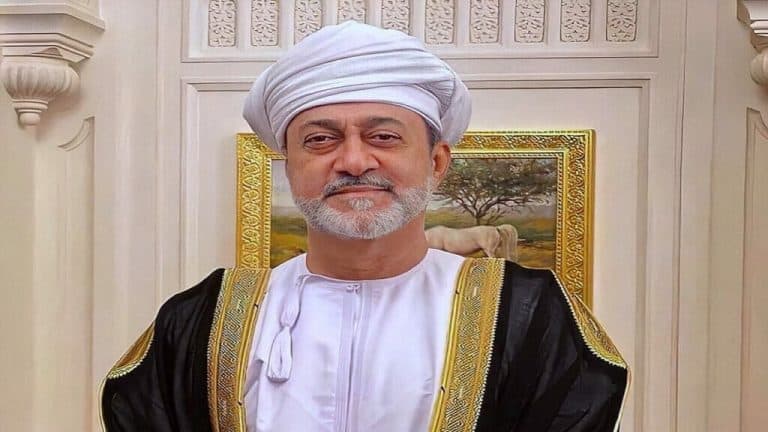 وفد عماني يصل صنعاء watanserb.com