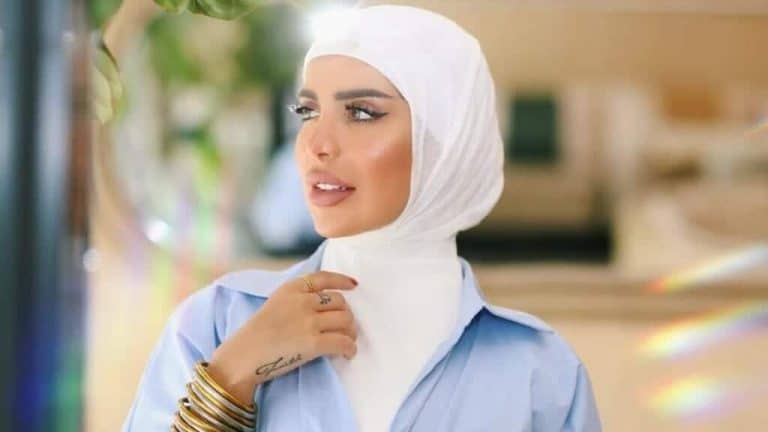 الفاشنيستا زوري أشكناني watanserb.com