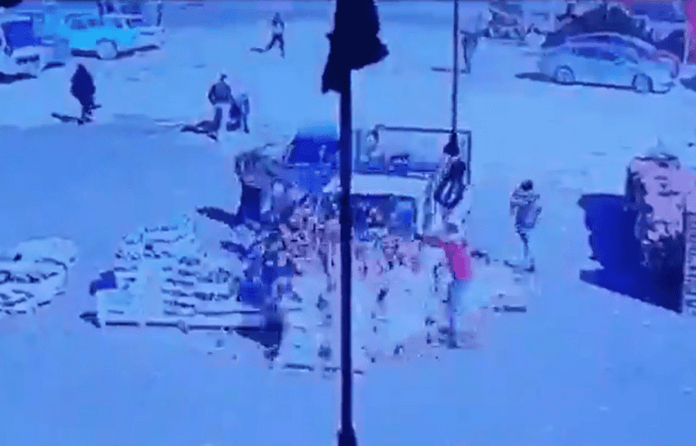 شجار في سوق إربد الأردنية watanserb.com