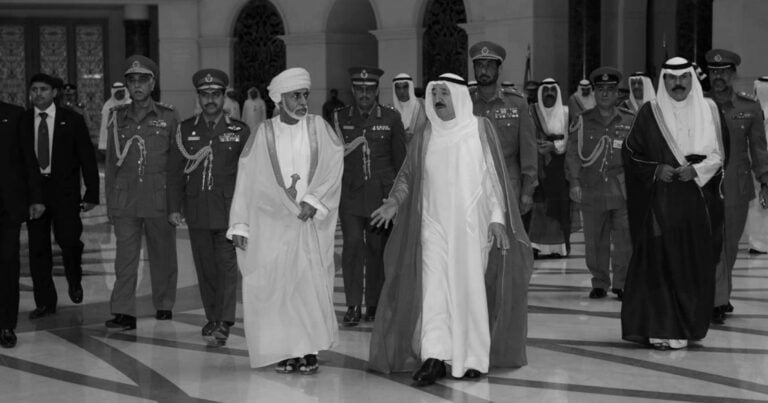 الراحلان صباح الأحمد وقابوس بن سعيد watanserb.com