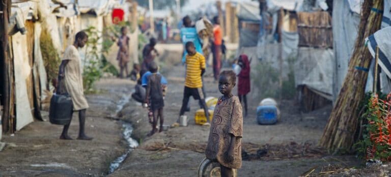 مقتل الطفلة السودانية سماح الهادي يثير ضجة watanserb.com