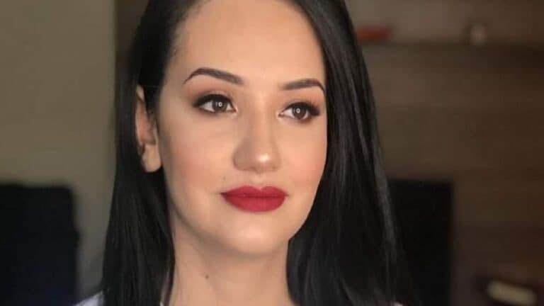 فيديو بشرى عقبي فجر موجة غضب واسعة بالجزائر watanserb.com