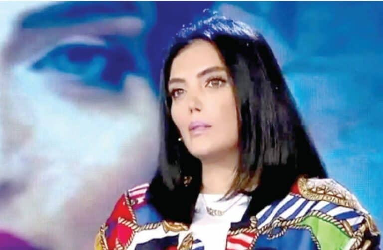 اختفاء حورية فرغلي بعد العملية الثانية watanserb.com