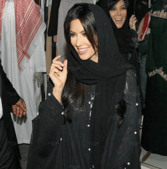 سارة بنت مشهور