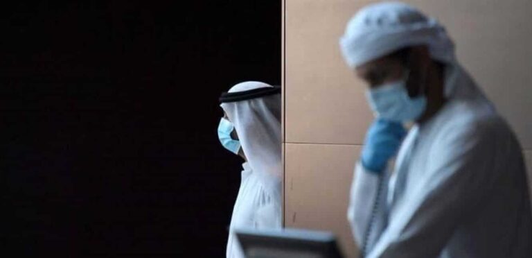 “فايننشال تايمز” تكشف عن فضيحة جديدة للإمارات.. عنصرية في كل شيء حتى اللقاح! فضيحة جديدة للإمارات.. لقاح كورونا بالواسطة watanserb.com