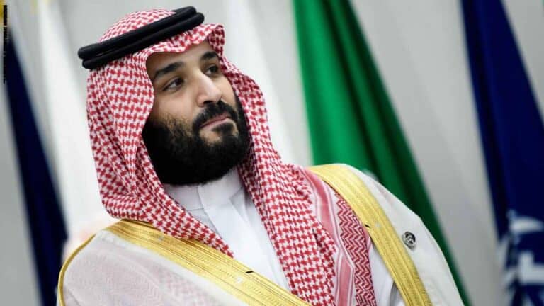 محمد بن سلمان وناشطة سعودية watanserb.com