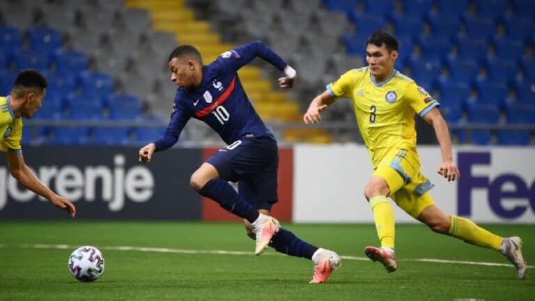 بطل العالم فرنسا يواصل سكة الانتصارات نتائج تصفيات كأس العالم 2022 تصفيات الجولة الثانية من كأس العالم 2022 watanserb.com