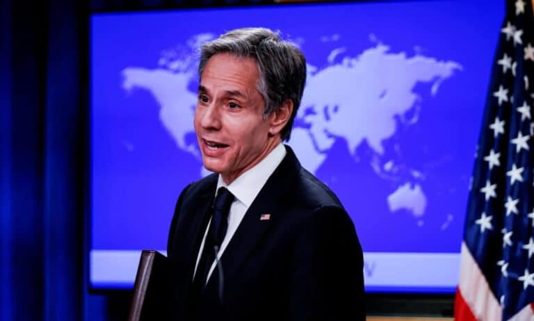 وزير الخارجية الأمريكي يطمئن “المستبدين” في الشرق الأوسط من مخططات جو بايدن وزير الخارجية الامريكي يطمئن قادة الشرق الاوسط من بايدن watanserb.com